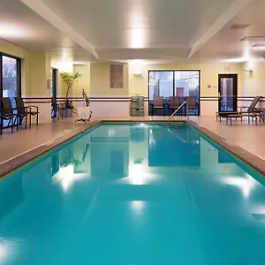 fairfield-inn-suites-louisville-downtown.hotels-louisville.com/
